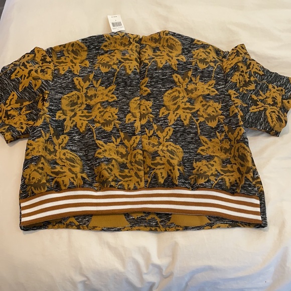 NYT Public School banded top - Picture 6 of 9